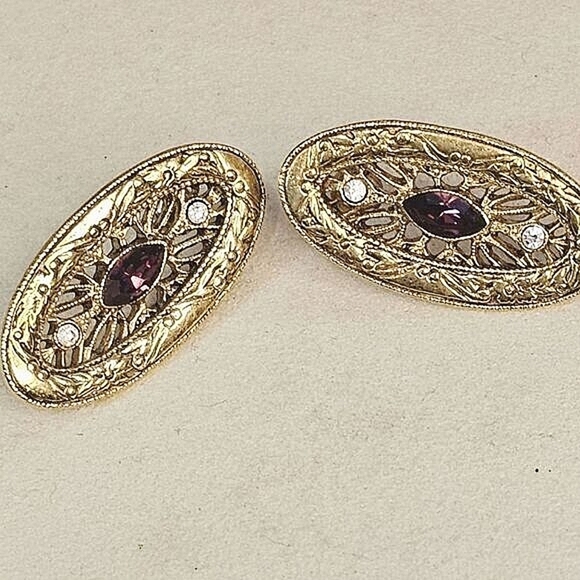 🔥$5/$15 Gorgeous Vintage Post Oval Earrings - Picture 2 of 8
